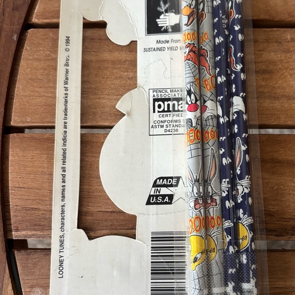 NOS Vintage Halloween Looney Tunes Pencils Warner Bros. 2 Pack New - Picture 14 of 14